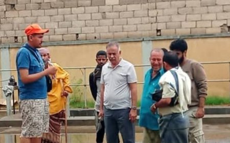 الجاوي يتفقد عمل محطة الضخ المركزية وشفط مياه الامطار في شوارع المعلا 