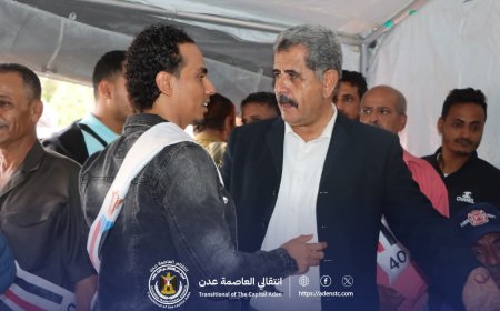 ساحة الاعتصام المفتوح بالعاصمة عدن تحتضن فعالية تكريم كوادر القوات الجوية والدفاع الجوي الجنوبي