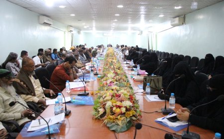 تربية ساحل حضرموت تختتم سلسلة الورشة التدريبية لشعبة التدريب والتأهيل لعام 2025م بورشة (القيم التربوية)