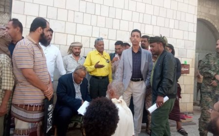 القائم بأعمال الاصلاحية المركزية محافظة أبين يتسقبل رئيس النيابة وعدداً من الوكلاء