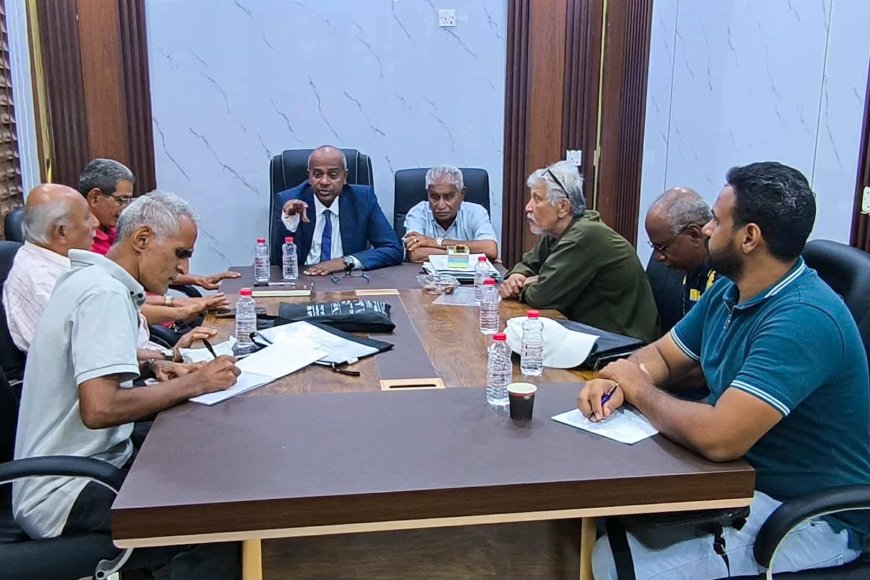 إتحاد الرياضات المائية يستكمل ترتيبات بطولة عدن 13 للسباحة في المياه المفتوحة