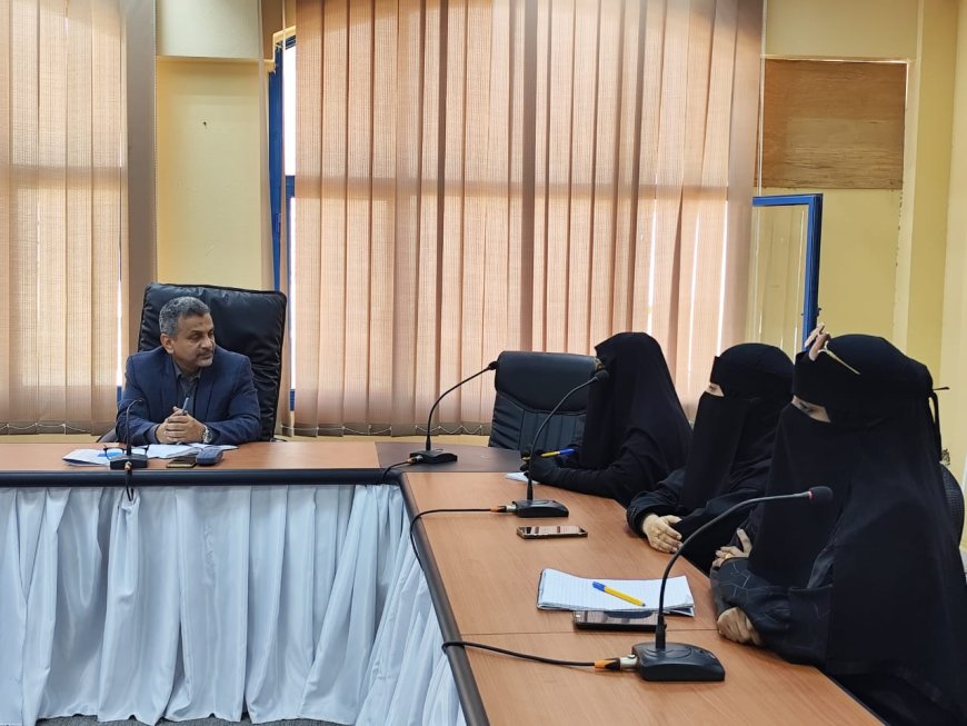 الوكيل باصريح يعقد لقاء تشاوريا مع فريق القيادات النسائية في المسار الثاني