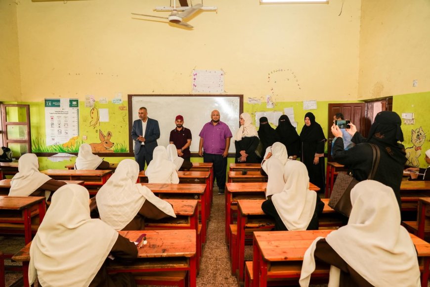 مبجر وبن جرادي يدشّنان اختبارات الفصل الأول في مدارس صيرة ويتفقدان مشروع مدرسة الطويلة