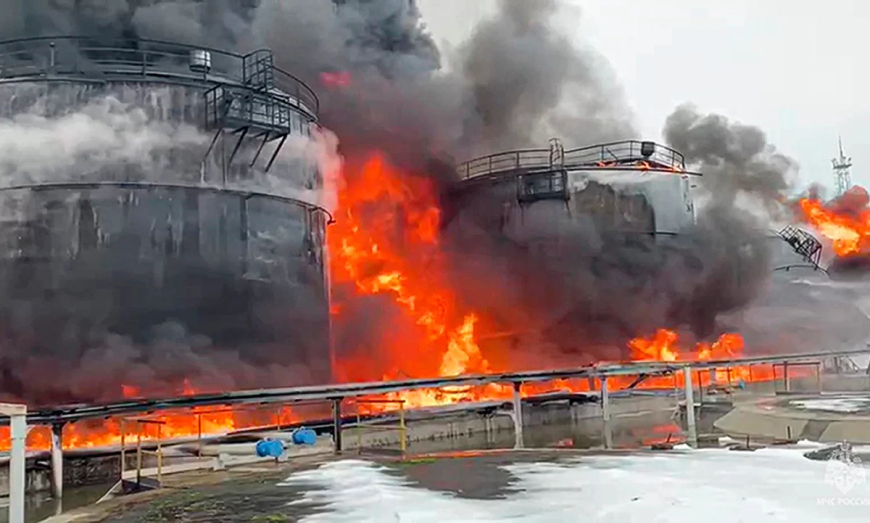  أحدثت شللًا كاملًا!..  هجوم مسيّرات أوكراني يُخرج مصفاة  روسية استراتيجية ويهدد إمدادات الوقود