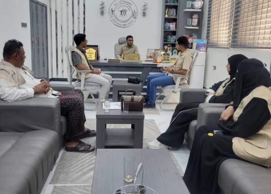 مدير مكتب الشباب والرياضة بالوادي يطلع على مشروع "تمكين المهني للشباب 3" لمؤسسة متطوعون