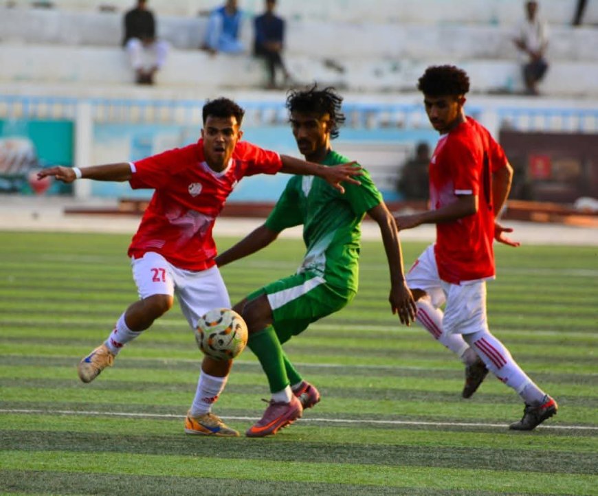 شعب صنعاء يهزم الحسيني لحج بثلاثية نظيفة في تجمع الحديدة ويواصل مطاردة الصدارة