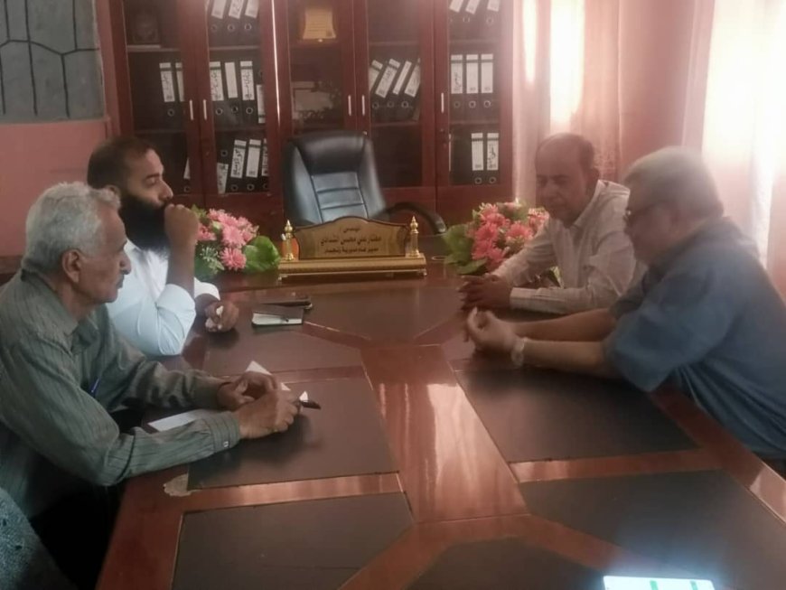 السلطة زنجبار والأشغال العامة وهيئة الأراضي تبحث وقف البناء العشوائي وتنظيم التخطيط الحضري للمدينة