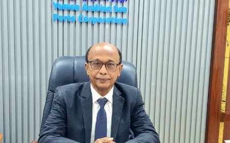 موظفو وعمال ميناء المكلا بمؤسسة موانئ البحر العربي يدينون ويستنكرون اختطاف رئيس المؤسسة المهندس سالم باسمير