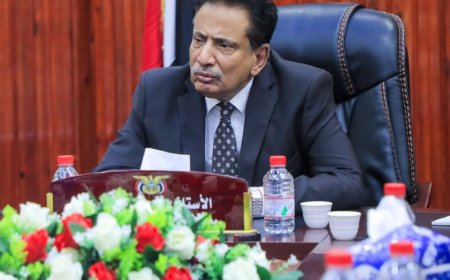 محافظ المهرة يرحّب ببيان الخارجية السعودية الداعي لحوار جنوبي شامل