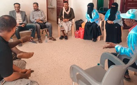 مدير البنك الدولي بصحة ساحل حضرموت يتفقد الوضع الصحي بميفع .