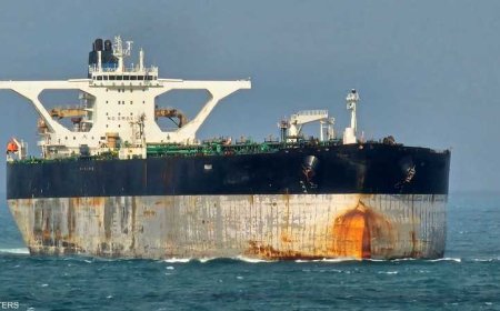 الولايات المتحدة تصعد من التوتر و تحجز سفينة تحمل العلم الروسي