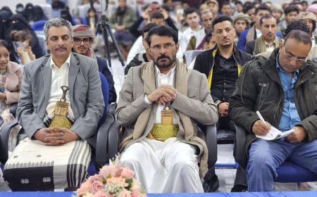 مكتب الشباب بمدينة مأرب يختتم أنشطته ويكريم أوائل الدبلومات في البرامج الشبابية.