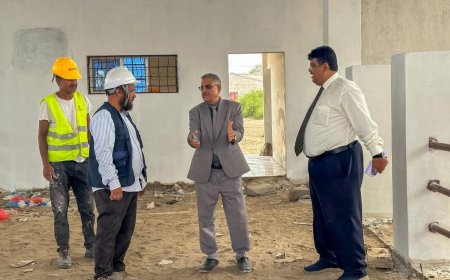 بتوجيه من الوزير السقطري .. وكيل وزارة الزراعة ومدير مكتب الزراعة بلحج يتفقدان مشروع إعادة تأهيل المركز الوطني لبحوث الثروة الحيوانية