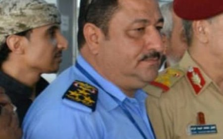 موظفو وموظفات مطار عدن الدولي يطالبون مجلس القيادة الرئاسي بعودة العميد عبدالله كرعون وتكريمه