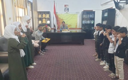 نائب وزير التربية يلتقي الطلبة الملتحقين ببرنامج تدريب الحساب الذهني بمأرب