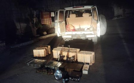 قوات درع الوطن تضبط أسلحة وذخائر في نقطة نشطون بمحافظة المهرة