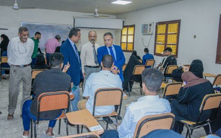 رئيس جامعة عدن يتفقد سير امتحانات الفصل الدراسي الأول بكلية الحاسوب وتكنولوجيا المعلومات