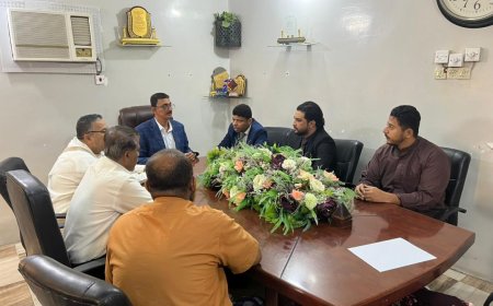 باضروس يلتقي قيادات مؤسسة العوامر ونقابة المهندسين بحضرموت ويبحث تعزيز التعاون التنموي