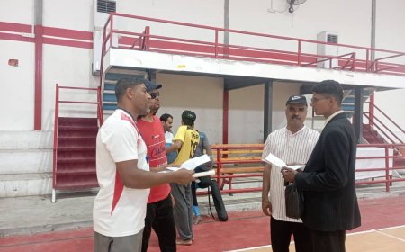 ورئيس الإعلام الرياضي بالساحل يزور المعسكر* .