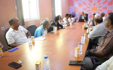  يؤكد ضرورة تظافر الجهود للحفاظ على استقرار العملية التعليمية وإنجاز المقررات الدراسية