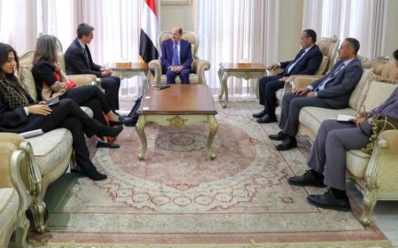 رئيس الوزراء يستعرض مع المدير الإقليمي للبنك الدولي أولويات الحكومة