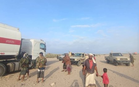 عاجل..  إصابة جنديين في اشتباكات بأبين بعد اعتراض ناقلات وقود كهرباء عدن