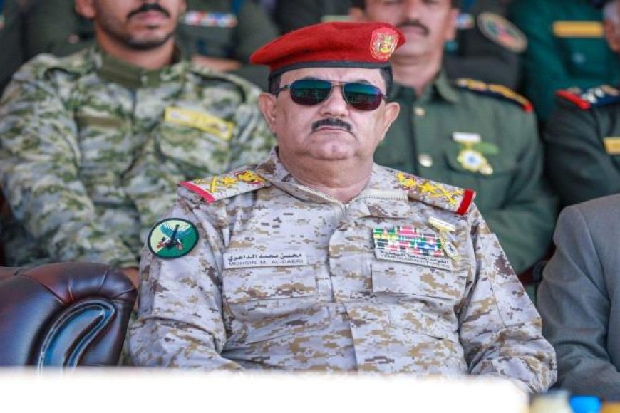 مطار عدن الدولي ينفي شائعات محاولة نجل وزير الدفاع تهريب أموال ضخمة عبر المطار&nbsp;