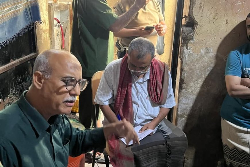 تنفيذًا لتوجيهات النائب العام.. القاضي الحاج يتفقد مركز حجز أمن مديرية المكلا ويؤكد قانونية إجراءات الحبس