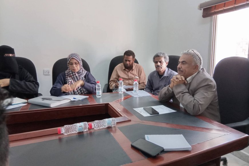 االشكلية يترٱس اجتماعا بعمداء ومديري المعاهد والموجهين للإشراف على الاختبارات العملية والنظرية بالمعاهد التقنية والمهنية بالعاصمة عدن