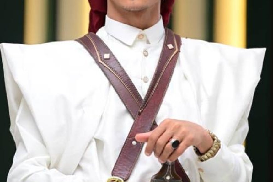 العرامي يهنئ بزواج الشاب نائف نبيل عبدالله هزاع