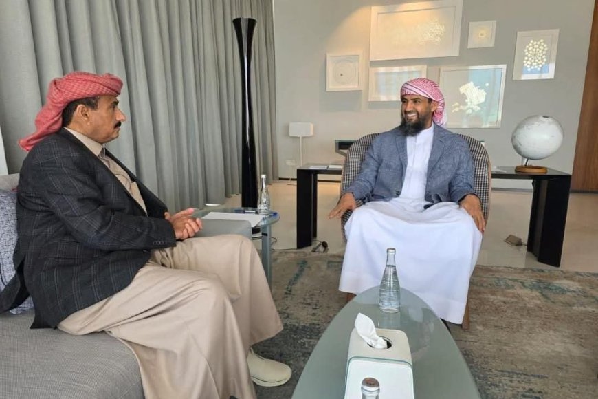 عضو مجلس القيادة الرئاسي المحرّمي يستقبل محافظ شبوة عوض بن الوزيز