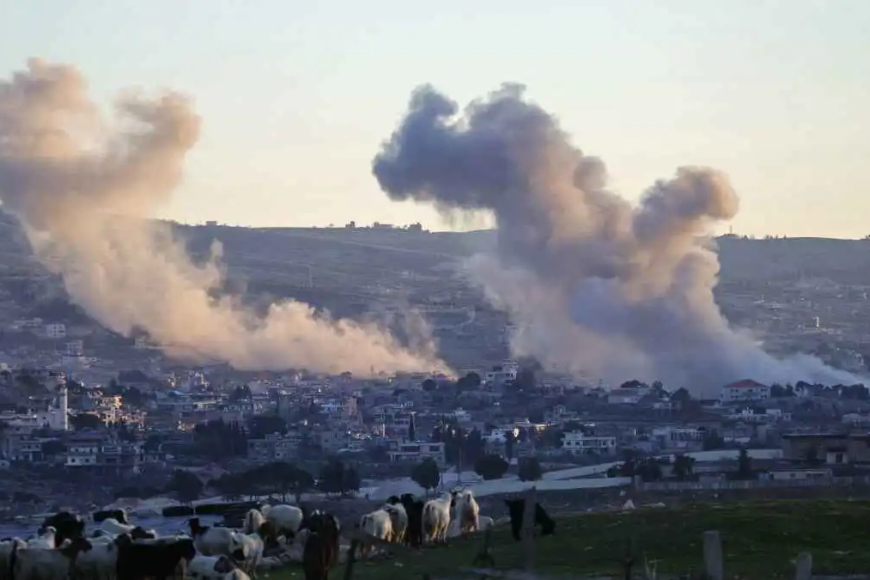 مجزرة بالفيديو.. (19) مصابا بينهم إعلاميون في غارات إسرائيلية على جنوب لبنان