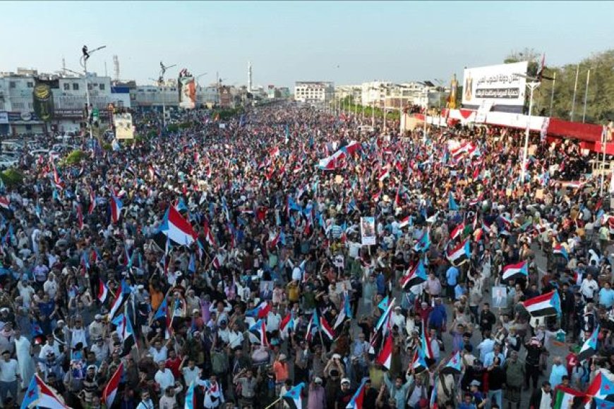 مستشار رئاسي: عدن تؤكد دعمها الكامل للحوار الجنوبي الشامل برعاية السعودية