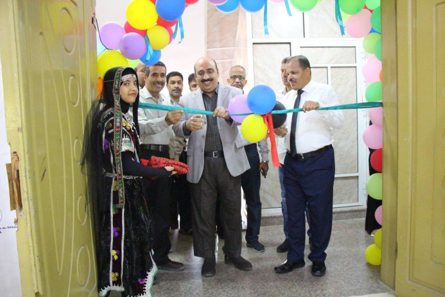 مدير تربية ساحل حضرموت يشهد فعاليات اليوم المفتوح بمدارس الأحقاف العالمية بالمكلا
