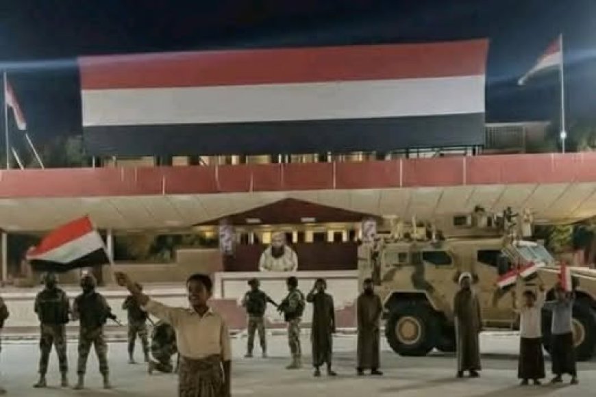 عاجل.. وصول قبائل الصبيحة بتأمين من ألوية العمالقة إلى ساحة العروض بخور مكسر في عدن