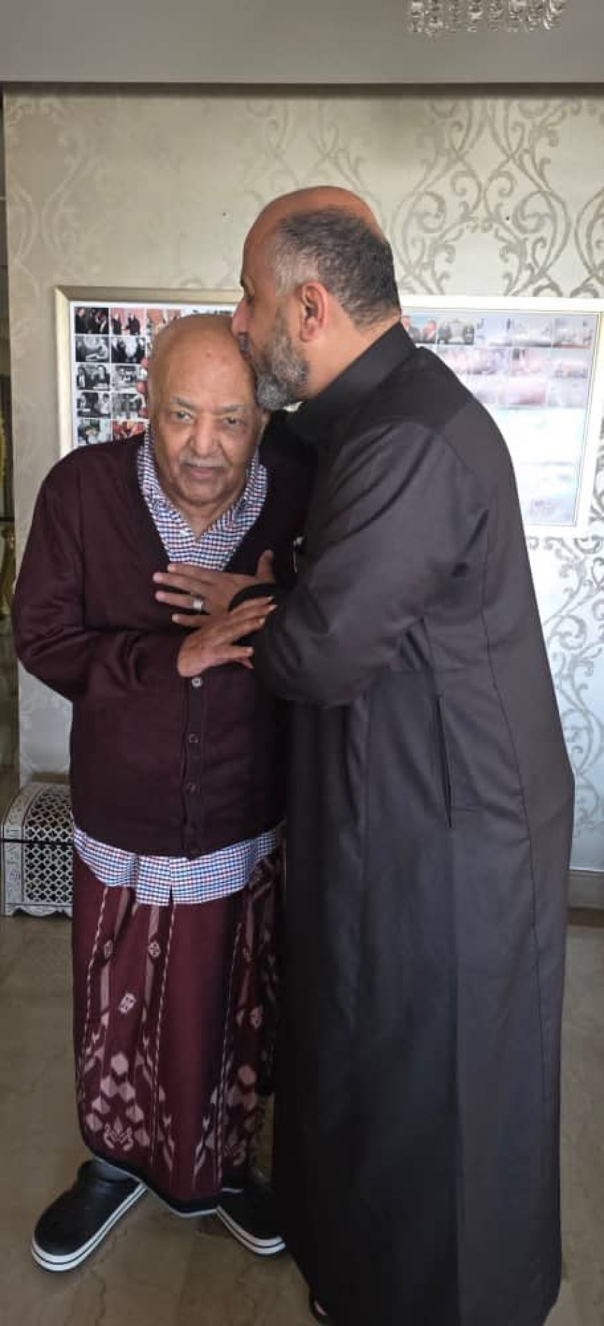 القيادي الشبابي التميمي "يكشف " تفاصيل لقاءه في القاهرة برئيس الوزراء الأسبق 