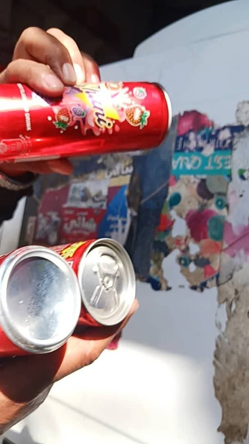 حملة رقابية بتعز تضبط وتسحب سلعًا غذائية وصحية مخالفة في أسواق الحصب وحارة الدار بير باشا