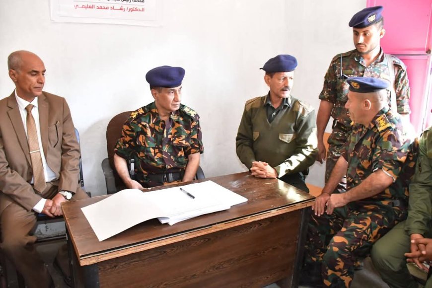 مدير عام شرطة محافظة تعز يفتتح قسم شرطة المنعم بمديرية جبل حبشي