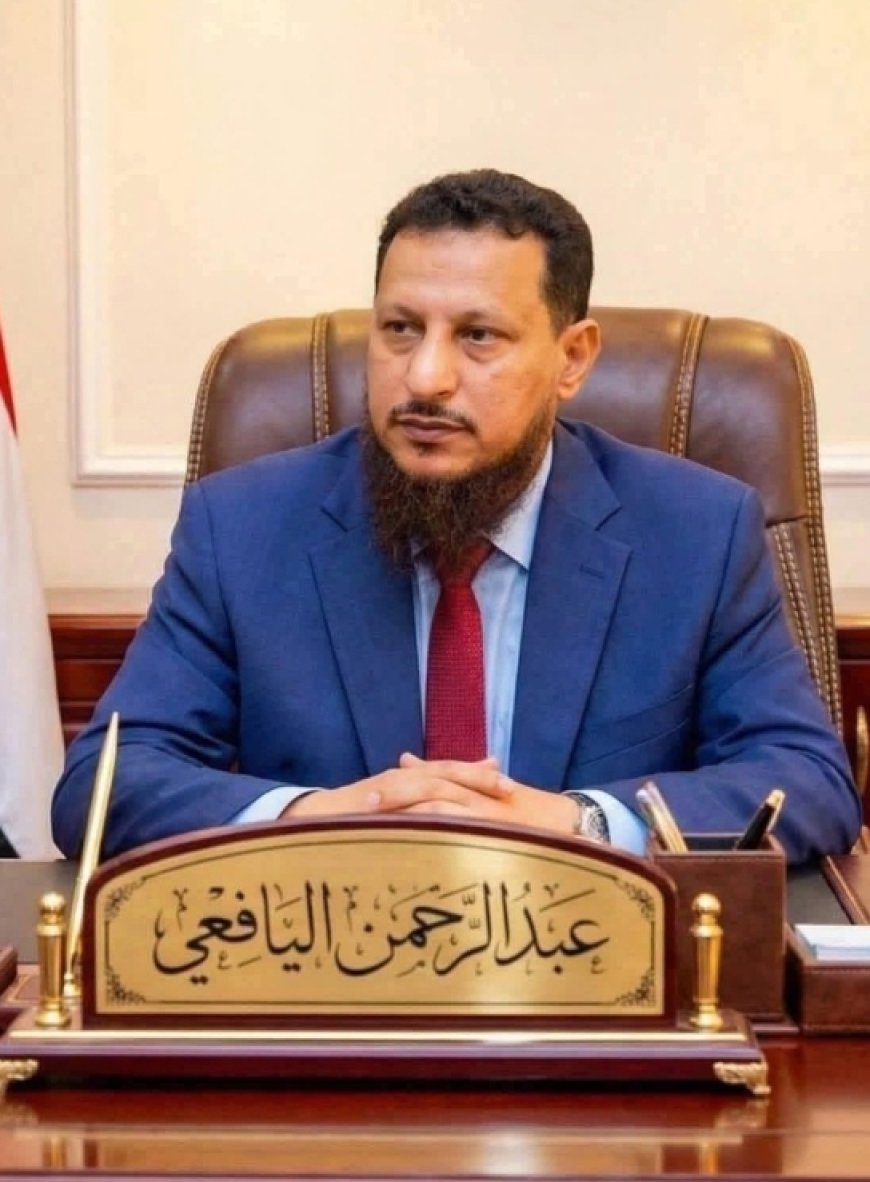 محافظ عدن يعلن بدء تشغيل مولدات المازوت في محطة الحسوة وتوزيع الكهرباء على ثلاث محافظات