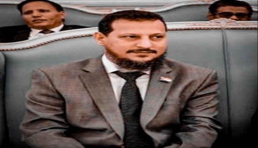 محافظ عدن ومدير الأمن يعودان من الرياض