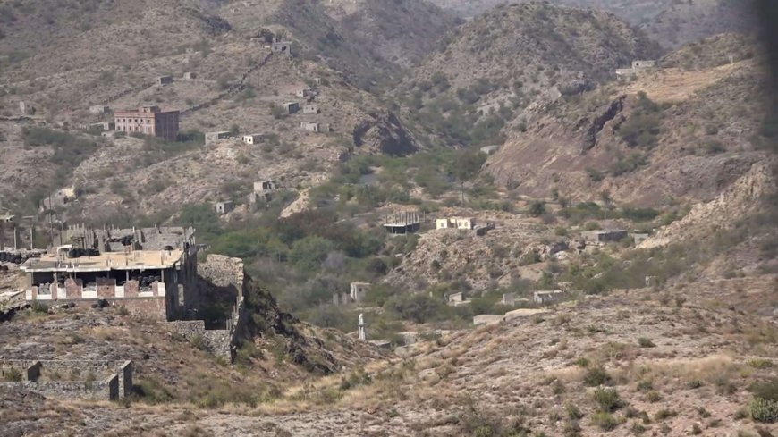 عاجل:  الدفاع الجوي يشتعل.. اشتباكات عنيفة وتصدي لتسلل لمليشا الحوثي