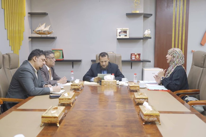 محافظ عدن يعقد سلسلة لقاءات في ديوان المحافظة .. تفاصيل