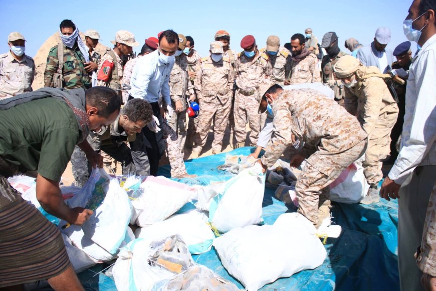 نيابة المنطقة العسكرية الثالثة تُتلف 327 كيلوجراماً من المخدرات ضبطت أثناء محاولة تهريبها من قبل مليشيا الحوثي