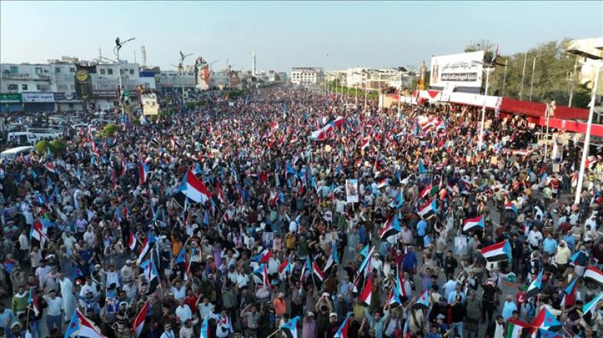 مستشار رئاسي: عدن تؤكد دعمها الكامل للحوار الجنوبي الشامل برعاية السعودية