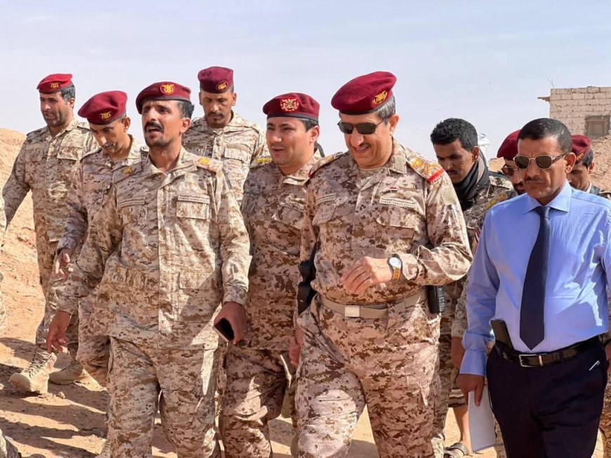 نائب رئيس هيئة الاستخبارات والاستطلاع يتفقد منفذ الوديعة ويطّلع على مستوى الجاهزية الأمنية والخدمية