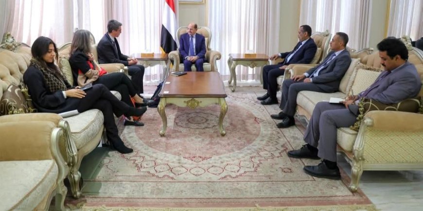 رئيس الوزراء يستعرض مع المدير الإقليمي للبنك الدولي أولويات الحكومة