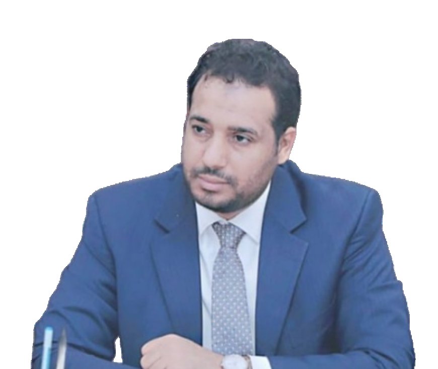 عقب بيان الحلف والجامع.. الوزير العكبري: حضرموت (رقم صعب) وأية تسوية تتجاوز تمثيلها المستقل لن يُتعاطى معها