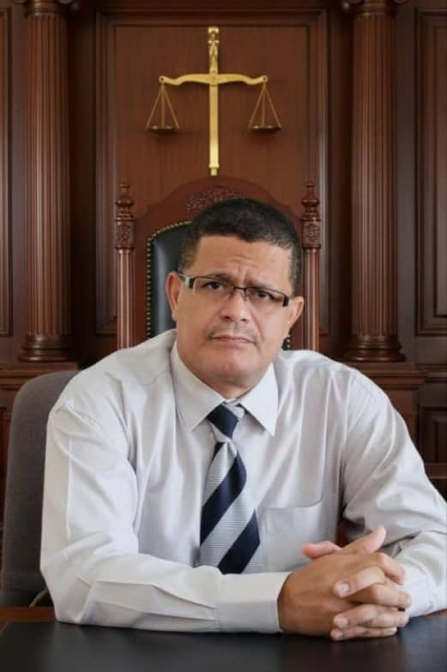 القاضي أنيس جمعان يدعو مجلس القيادة الرئاسي والحكومة ومحافظة عدن إلى إنشاء أكبر مجمع قضائي في خورمكسر