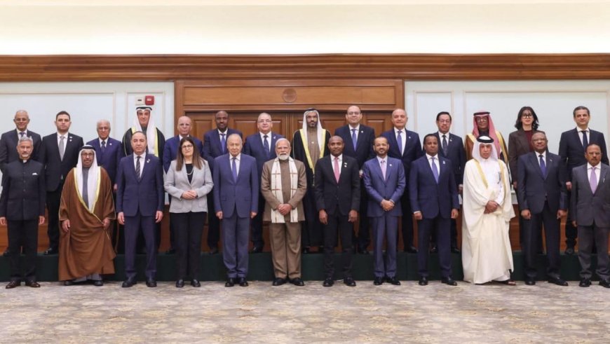 رئيس وزراء الهند يستقبل رؤساء الوفود العربية بحضور مصطفى نعمان