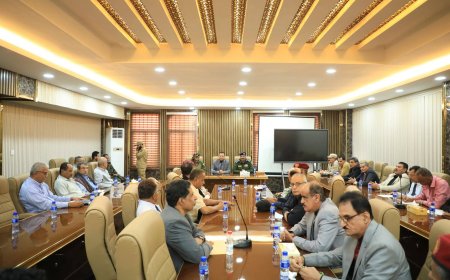 المحافظ عبدالرحمن شيخ يلتقي منتدى الشهيد عاطف للسلام والتنمية ويؤكد أهمية التكاتف والعمل الجماعي لأجل عدن